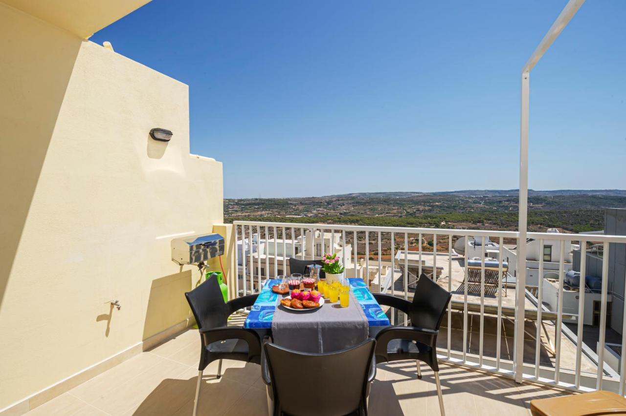 Summer Breeze Apartment With Terrace With Panoramic Views - By Getawaysmalta 멜리에하 외부 사진
